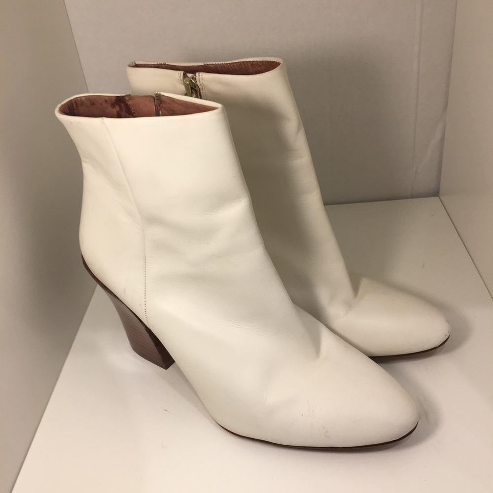 Louise et Cie Booties Size 8M